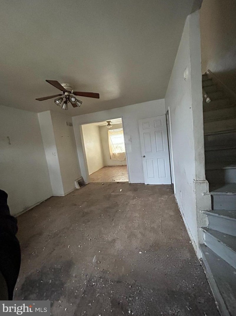 3705 10th St, Baltimore MD  21225-2220 exterior