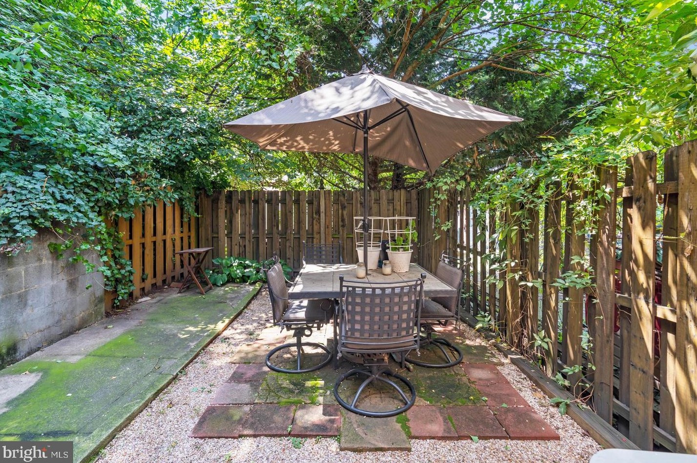 722 S Bethel St, Baltimore, MD 21231