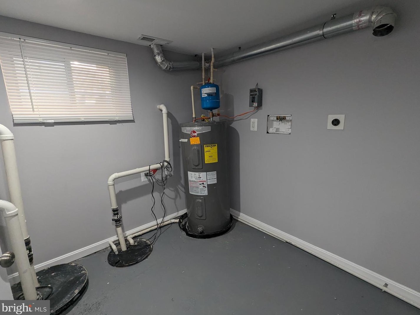 6717 Gary Ave, Baltimore MD  21222-1021 exterior