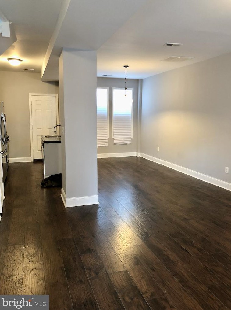 776 Linnard St, Baltimore MD  21229-2036 exterior