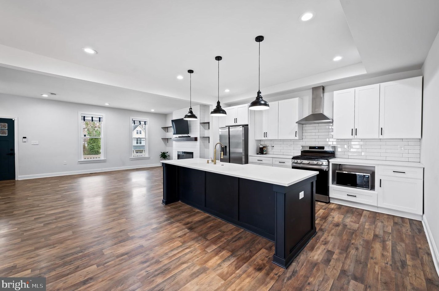 2801 Grindon Ave, Baltimore MD  21214-2815 exterior