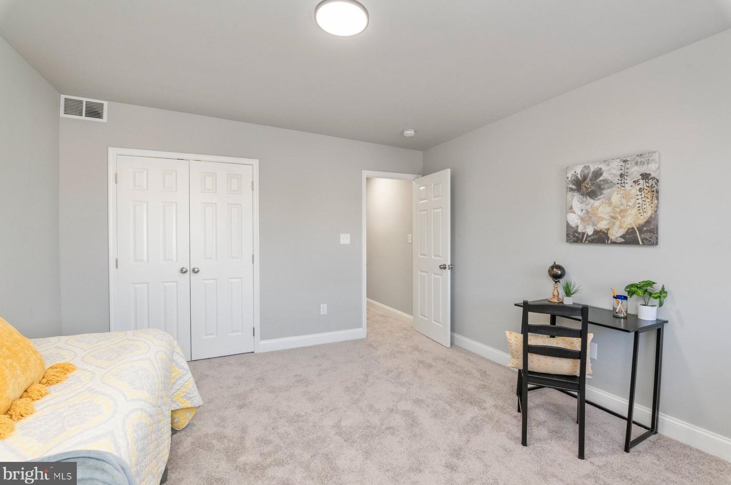 221 Castle St, Baltimore MD  21231-2602 exterior
