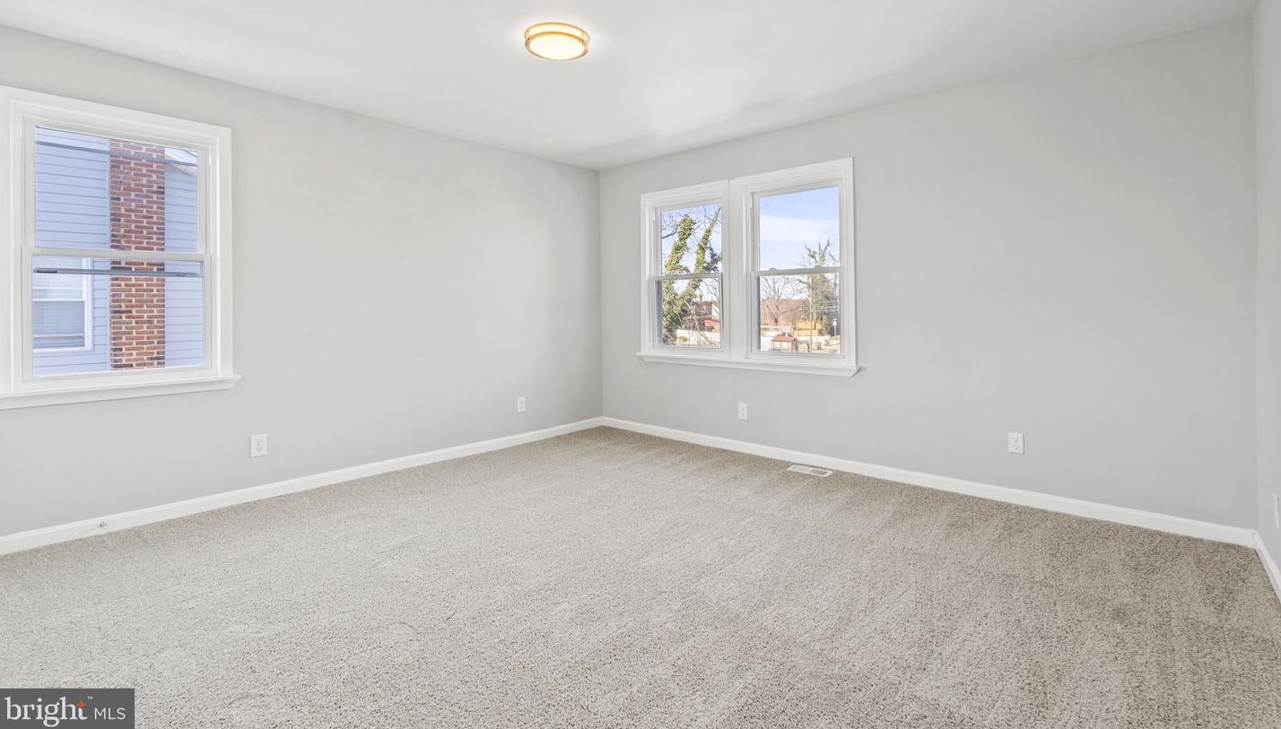 2733 Cylburn Ave, Baltimore MD  21215-5319 exterior