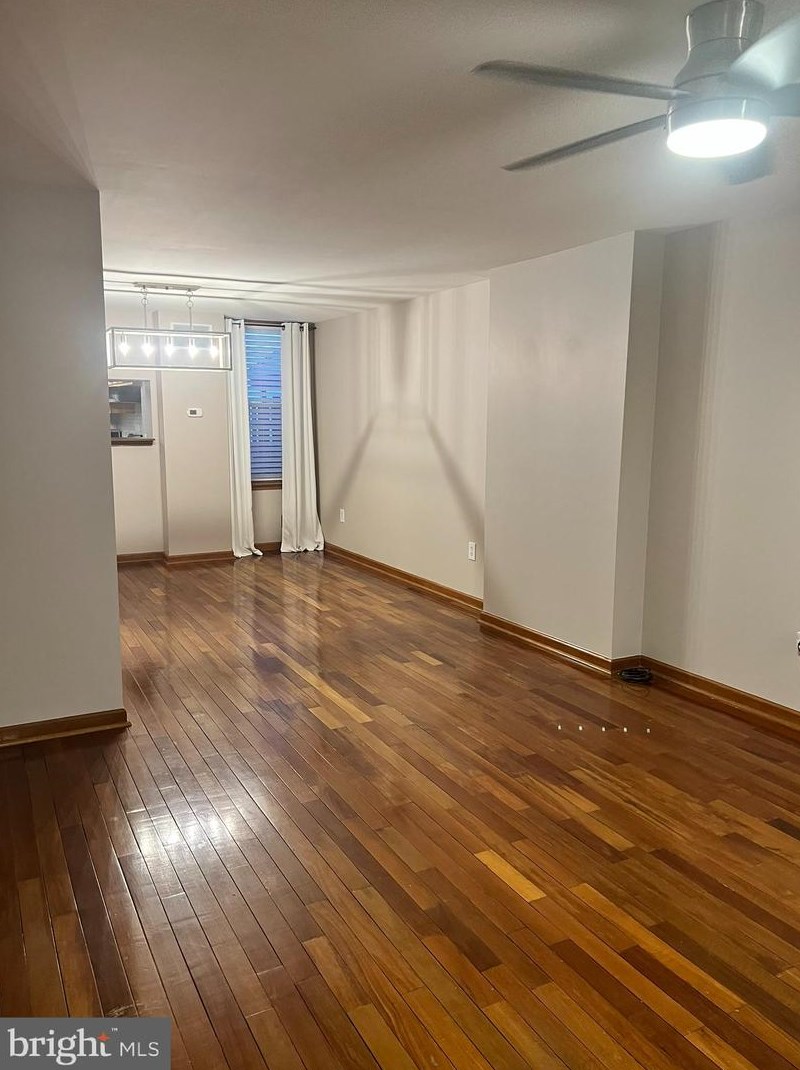 443 Anglesea St, Baltimore, MD 21224-2706