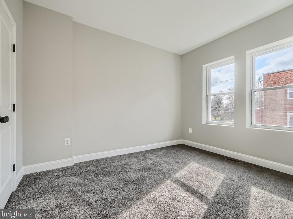 3135 Gwynns Falls Pkwy, Baltimore MD  21216-2723 exterior