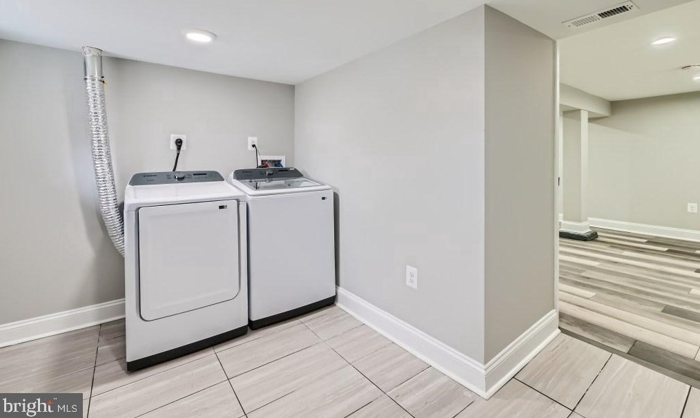 3135 Gwynns Falls Pkwy, Baltimore MD  21216-2723 exterior