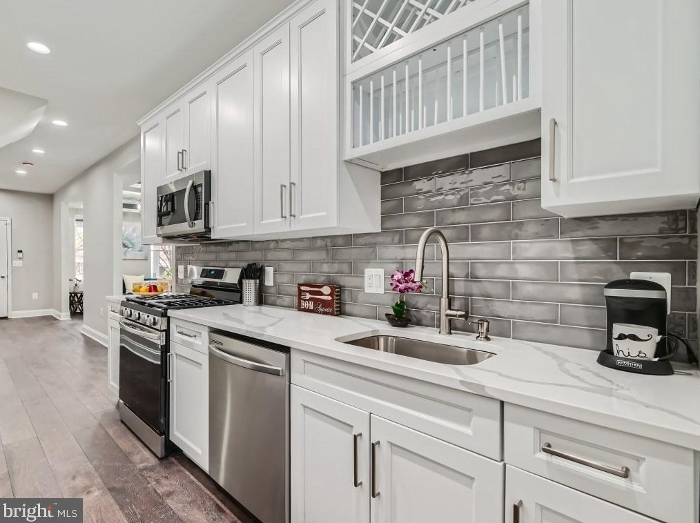 3135 Gwynns Falls Pkwy, Baltimore MD  21216-2723 exterior