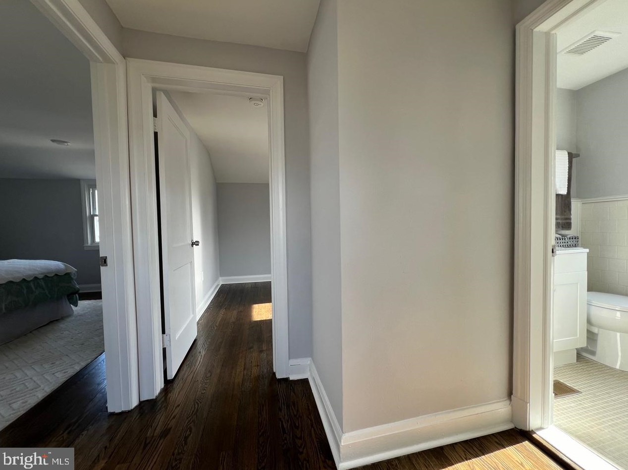 4216 Kenshaw Ave, Baltimore MD  21215-2211 exterior