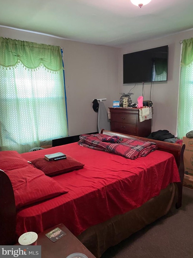 4008 Groveland Ave, Baltimore MD  21215-5668 exterior