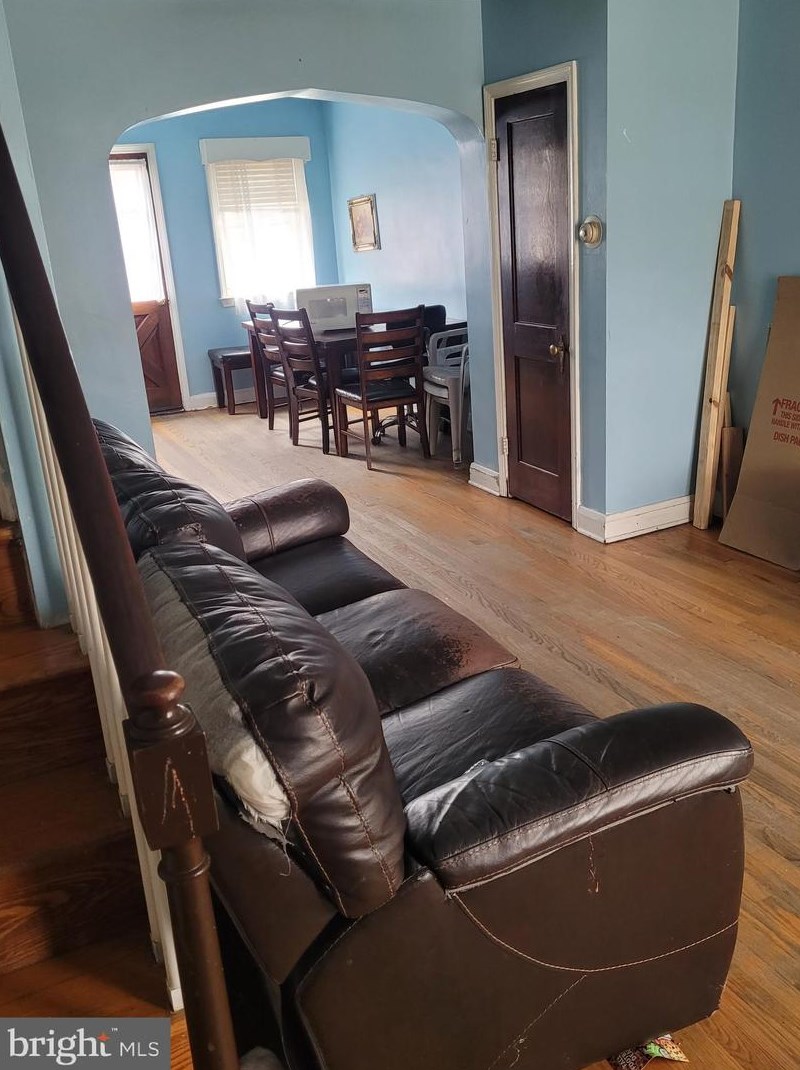 334 Gusryan St, Baltimore, MD 21224-2803