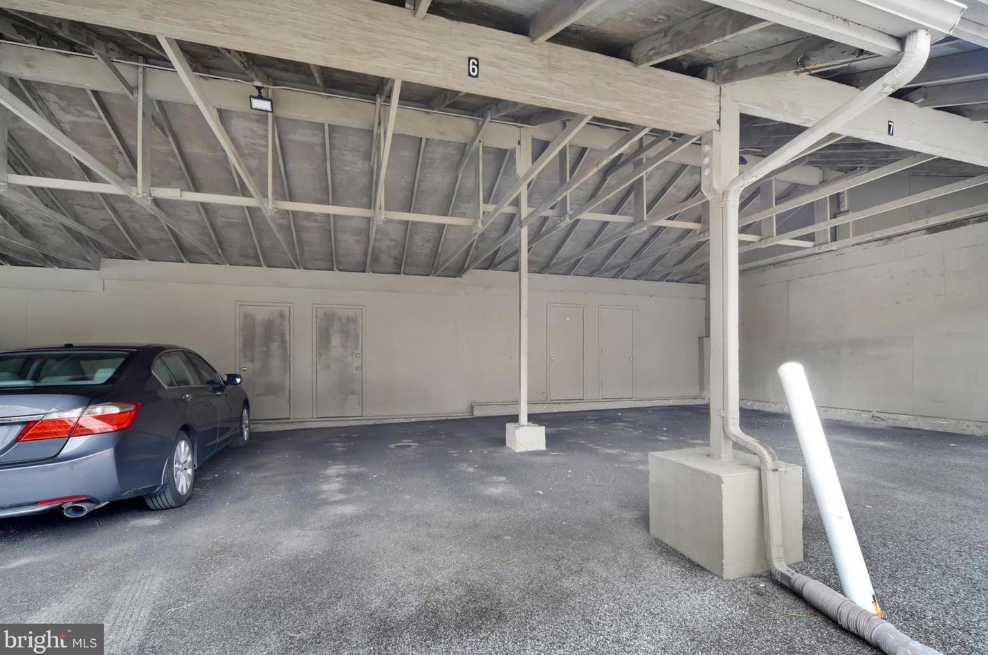 115 Cross Keys Rd, Baltimore MD  21210-1539 exterior
