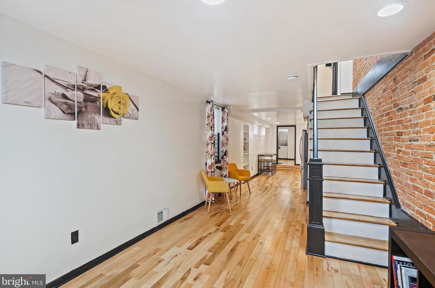 2402 Foster Ave, Baltimore MD  21224-3632 exterior