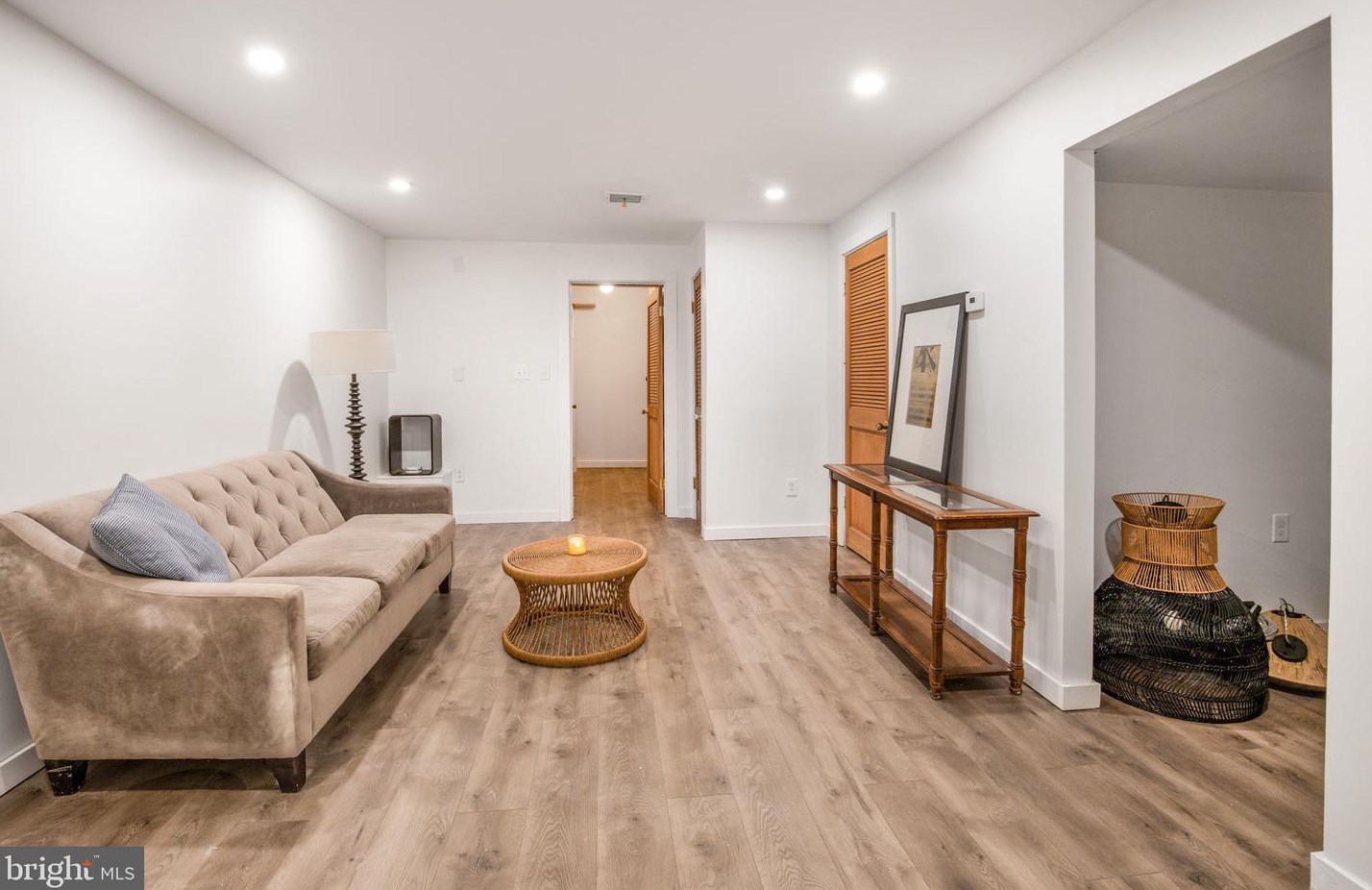 4134 Edmondson Ave, Baltimore MD  21229-1807 exterior