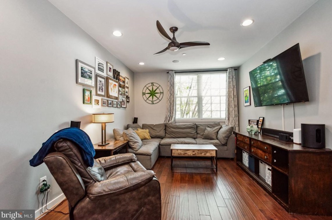 2319 E Fairmount Ave, Baltimore, MD 21224