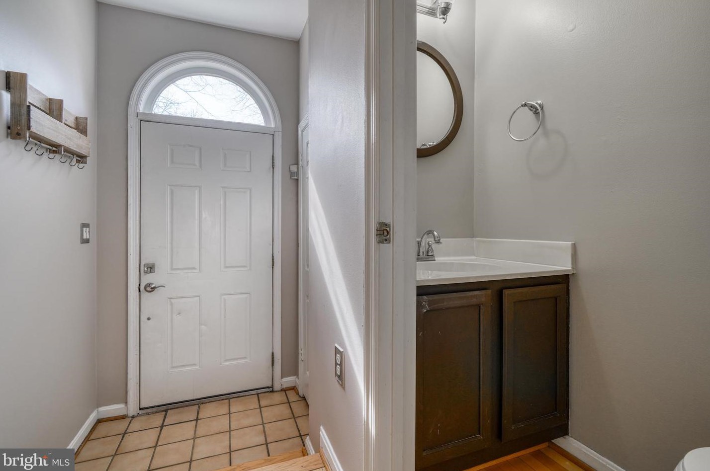 2822 Elliott St, Baltimore MD  21224-4857 exterior