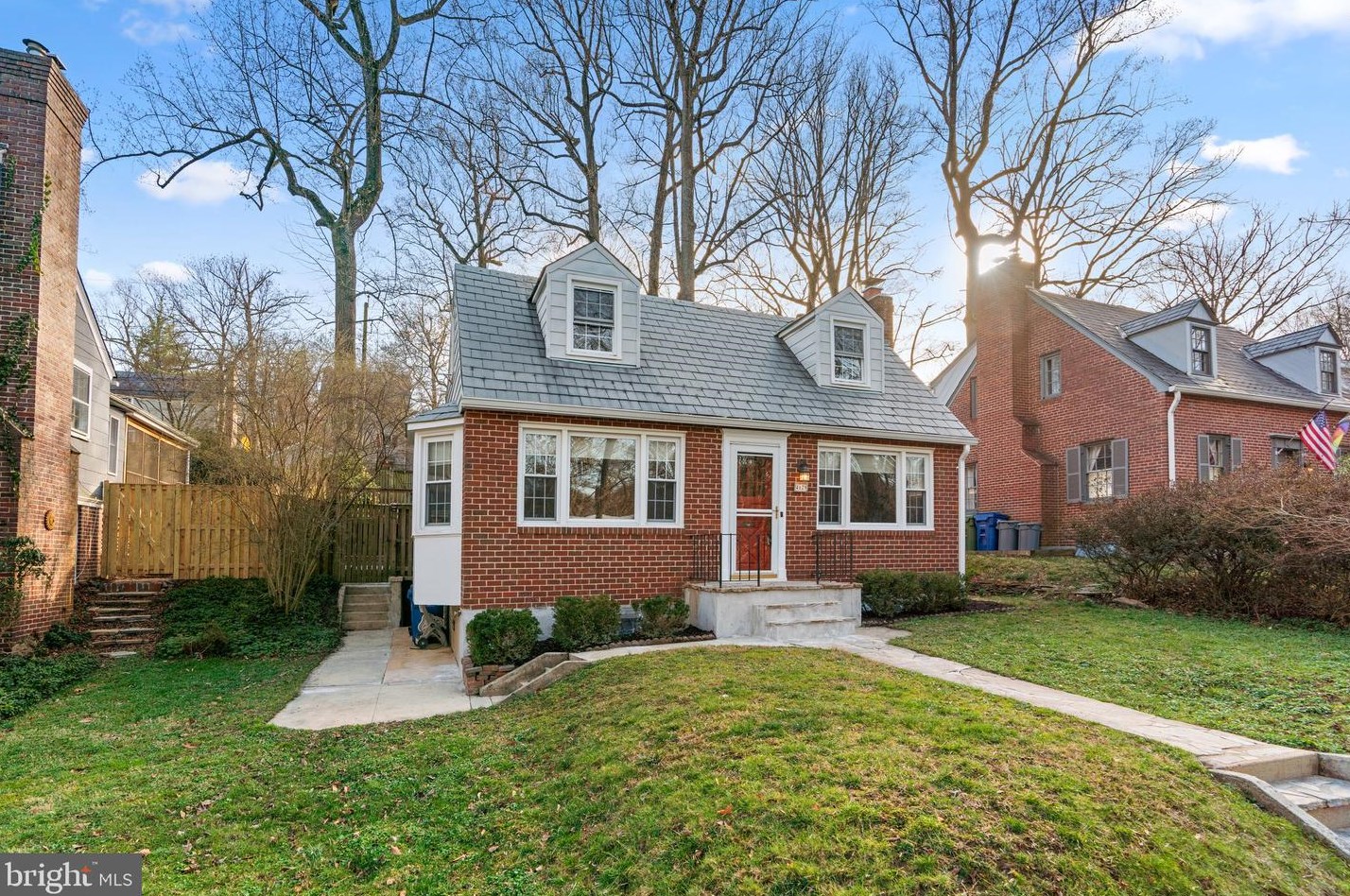 4629 Briarclift Rd, Baltimore, MD 21229-1412