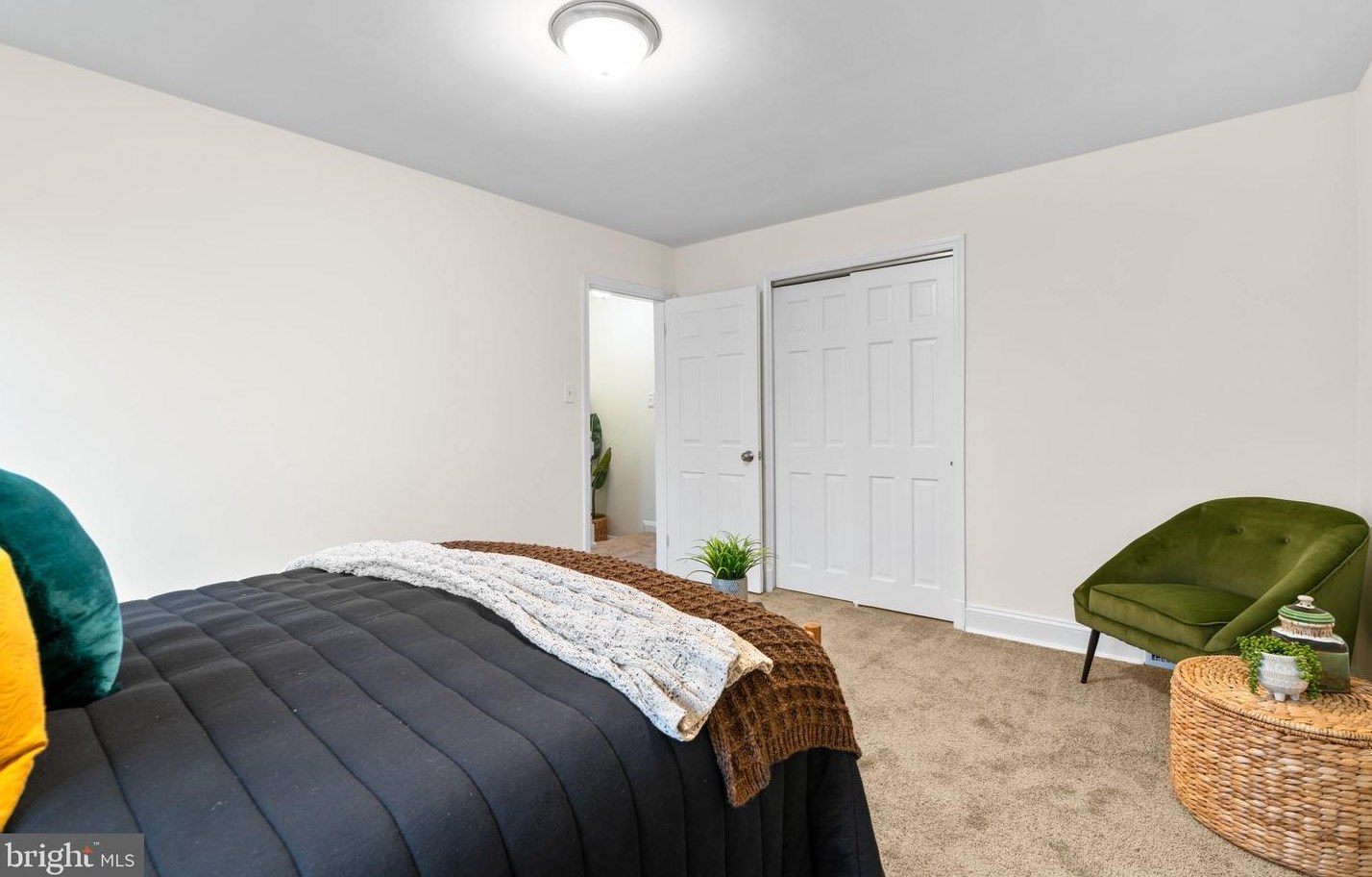 1572 Wadsworth Way, Baltimore MD  21239-2414 exterior