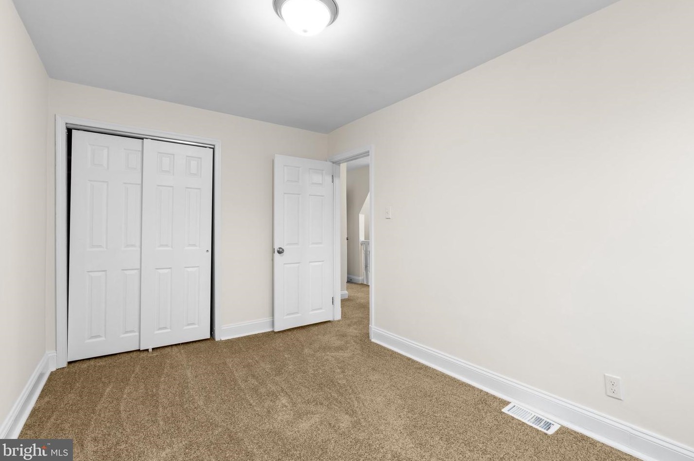 1572 Wadsworth Way, Baltimore MD  21239-2414 exterior