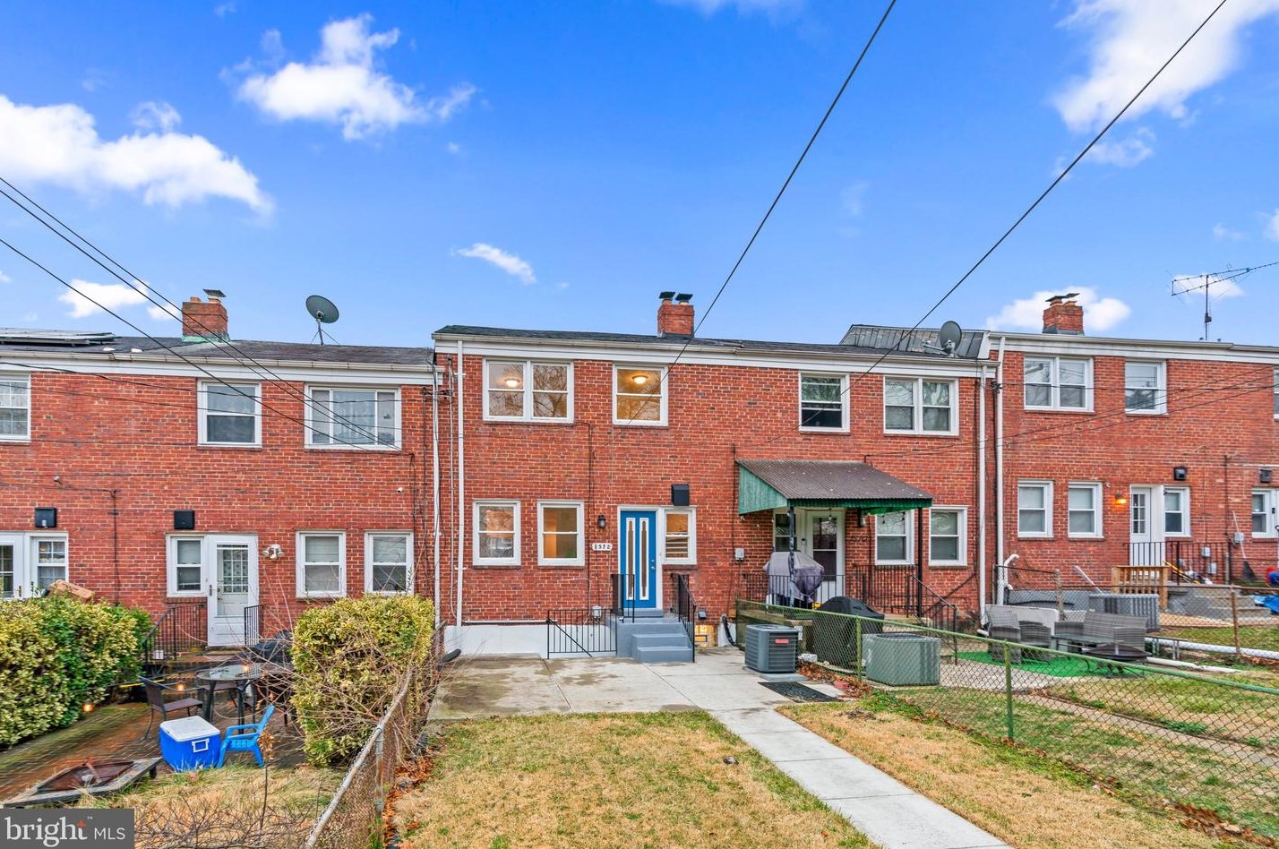 1572 Wadsworth Way, Baltimore MD  21239-2414 exterior