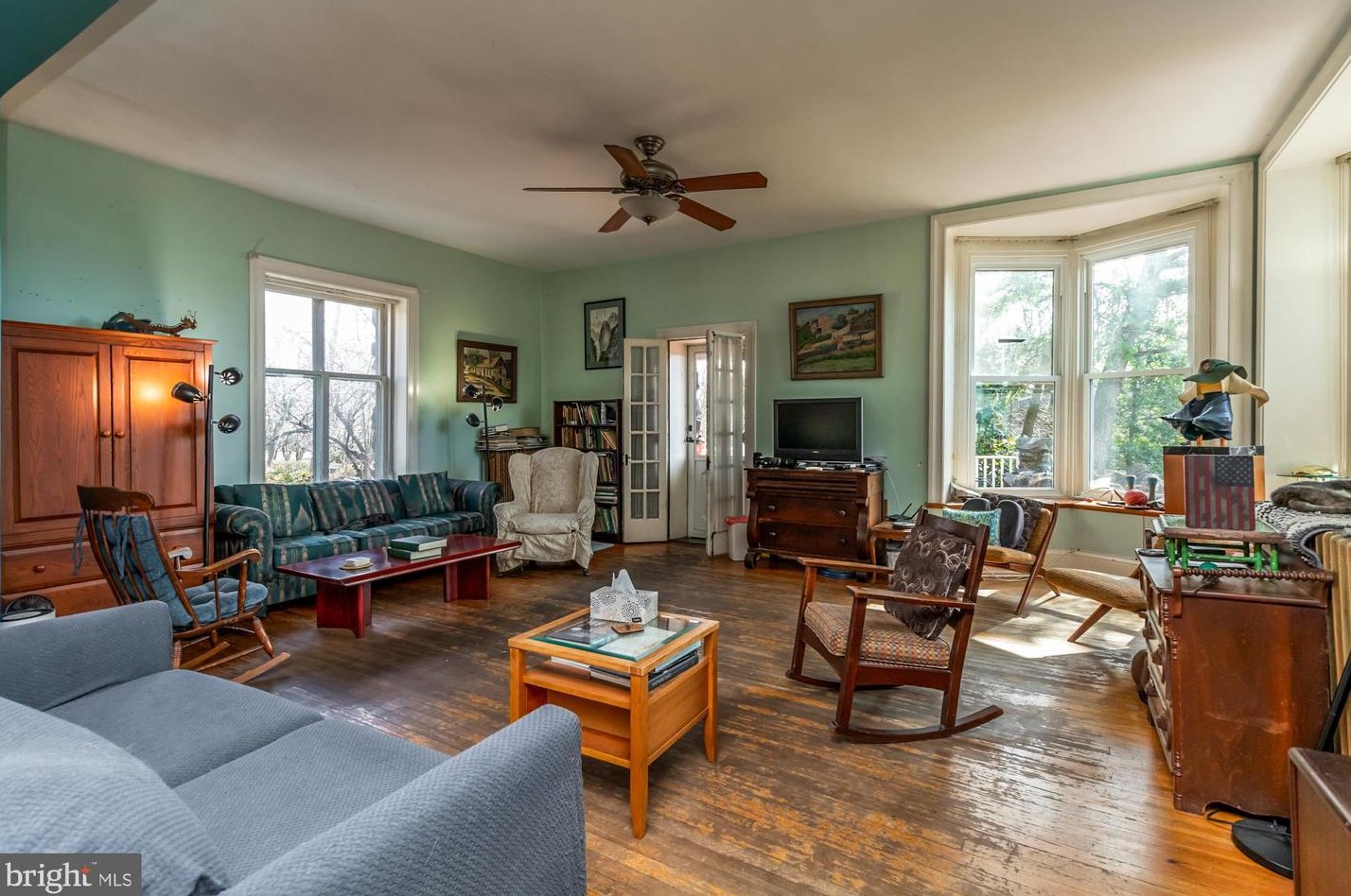 2518 Talbot Rd, Baltimore MD 21216-2032 exterior