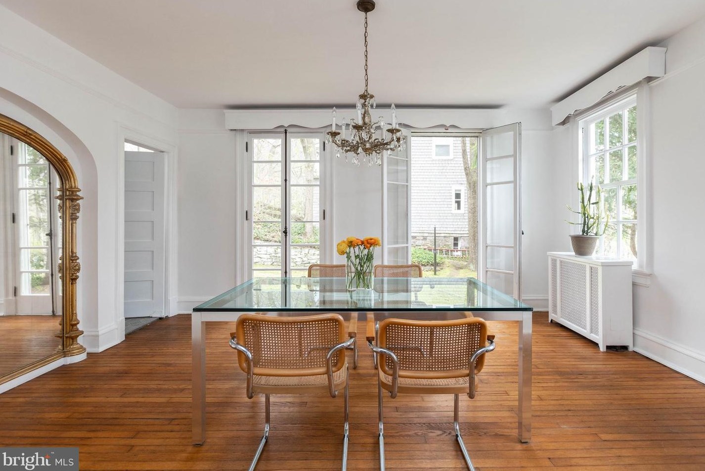 103 Edgevale Rd, Baltimore MD  21210-2106 exterior