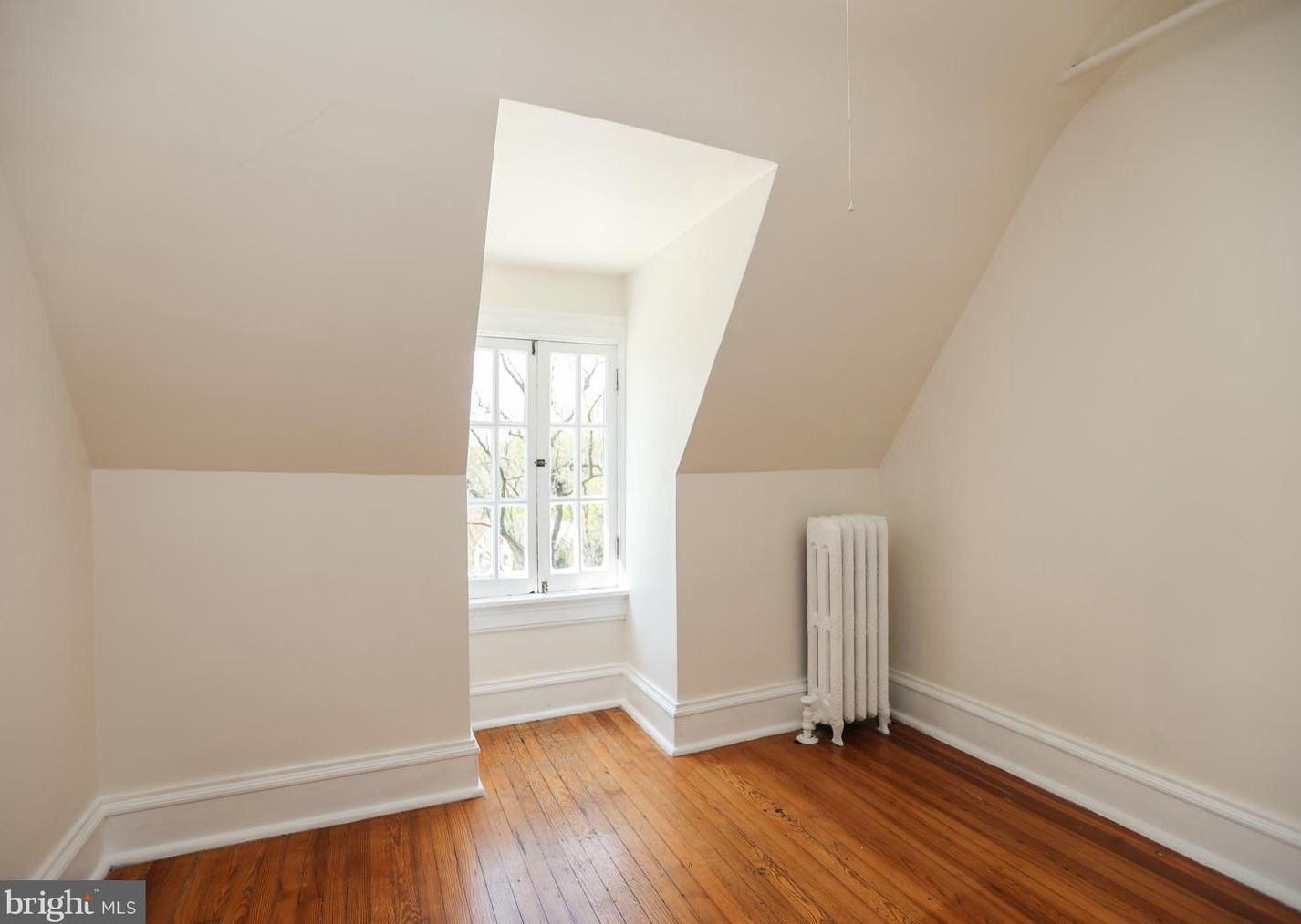 103 Edgevale Rd, Baltimore MD  21210-2106 exterior