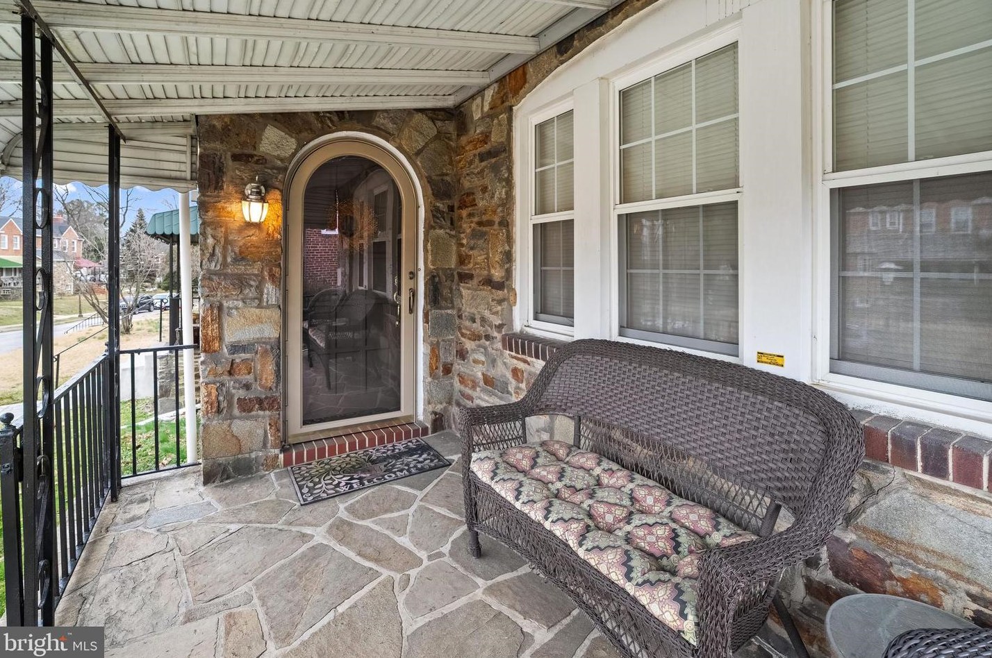 3717 Gibbons Ave, Baltimore, MD 21206-4128