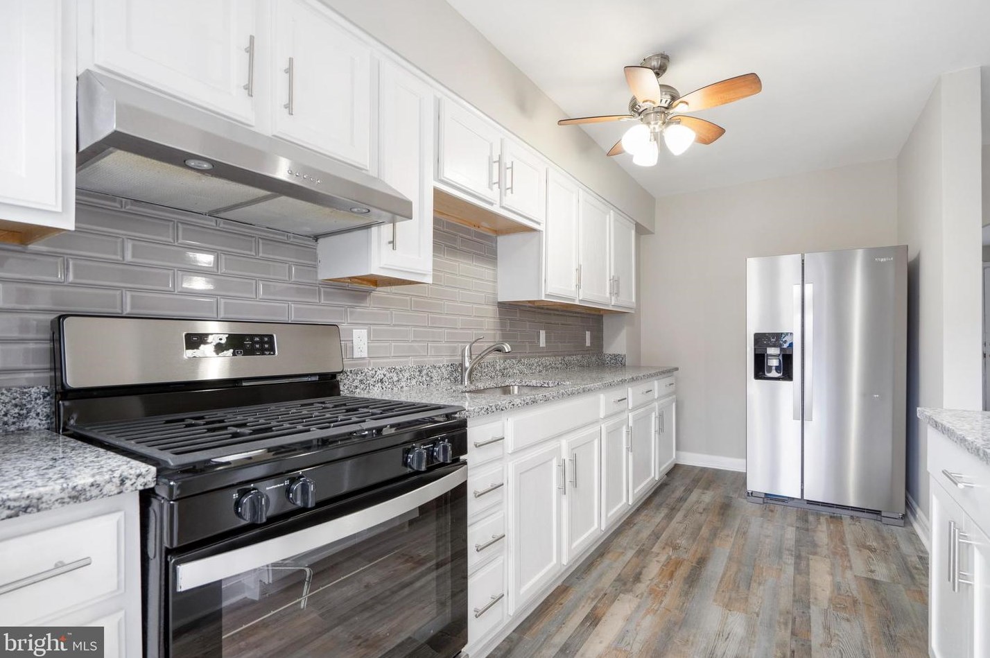1426 Linwood Ave, Baltimore, MD 21213-3825