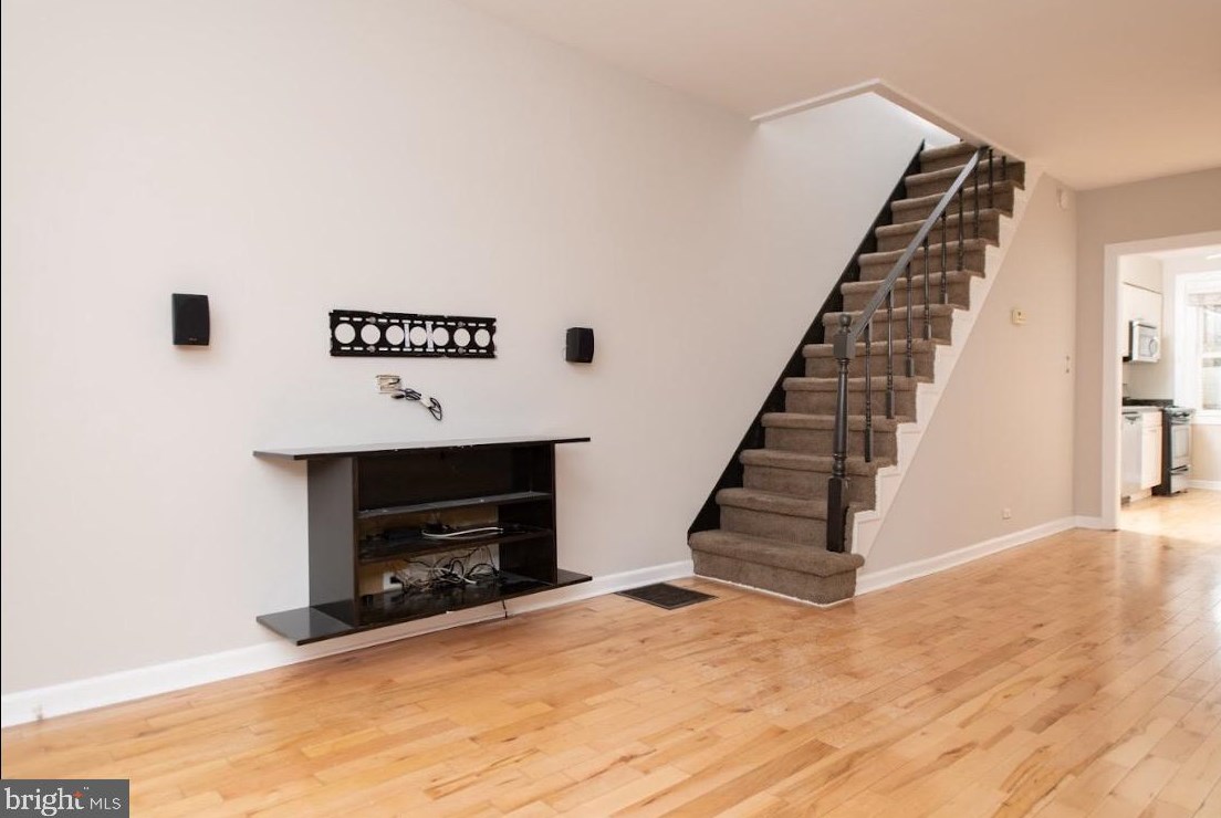 524 Belnord Ave, Baltimore MD 21224-1235 exterior