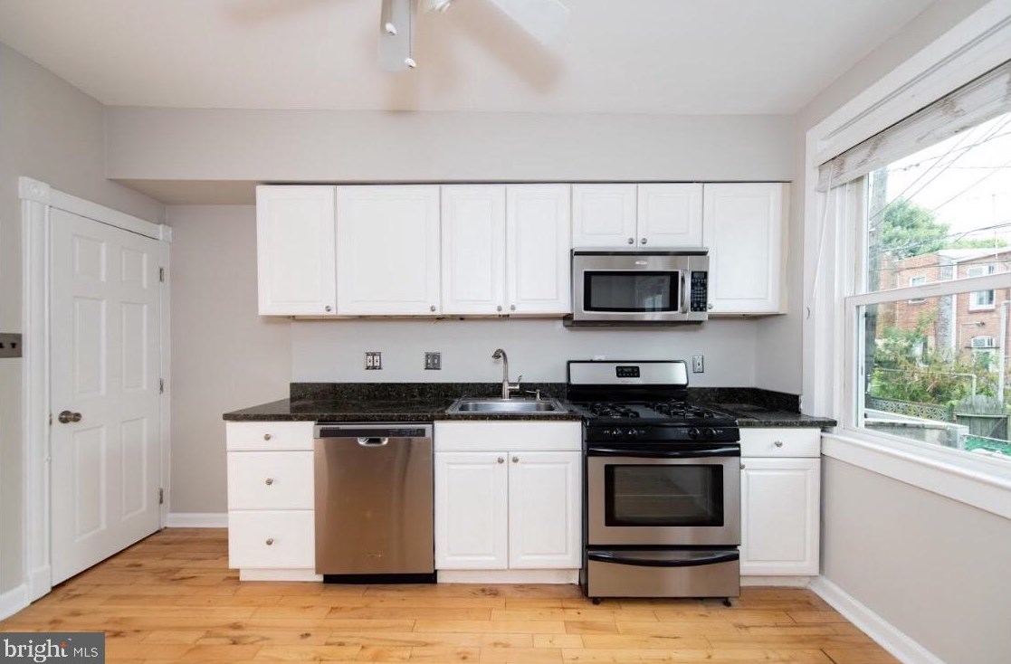 524 Belnord Ave, Baltimore MD 21224-1235 exterior