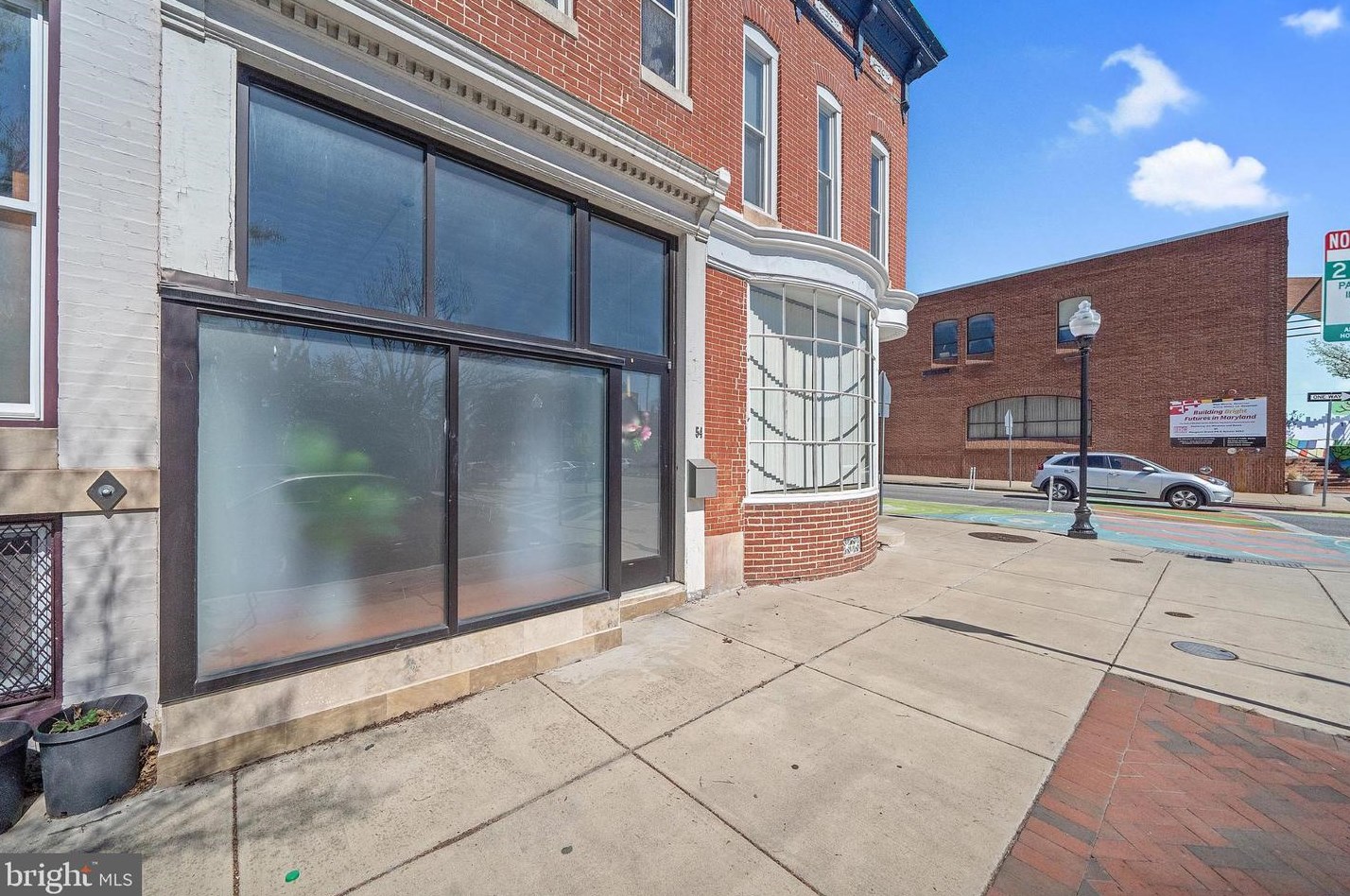 54 26th St, Baltimore, MD 21218-4542