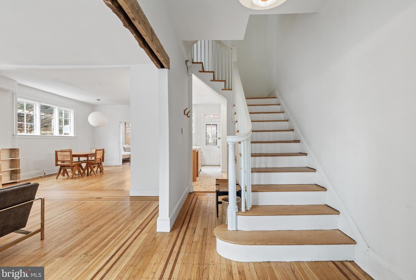 3921 Clover Hill Rd, Baltimore, MD 21218