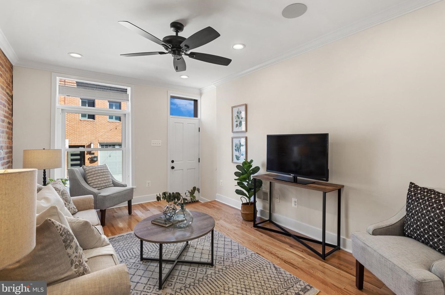 820 Belnord Ave, Baltimore MD  21205-1710 exterior