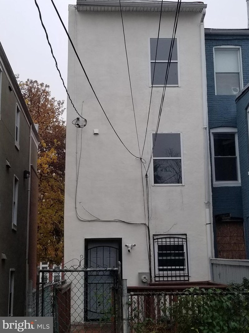 1624 Lexington St, Baltimore MD  21223-1742 exterior