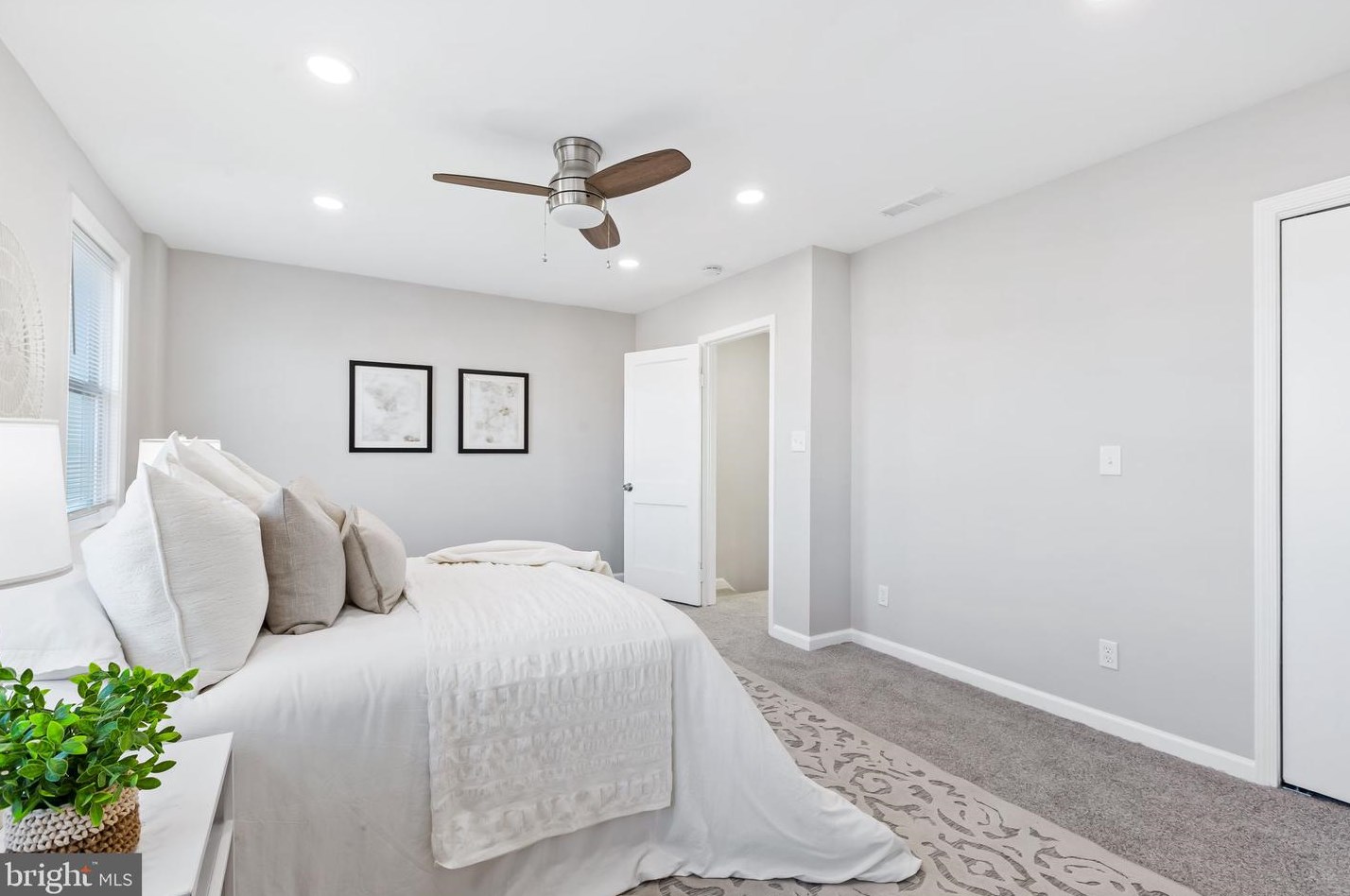 5903 Leith Walk, Baltimore MD  21239-2221 exterior