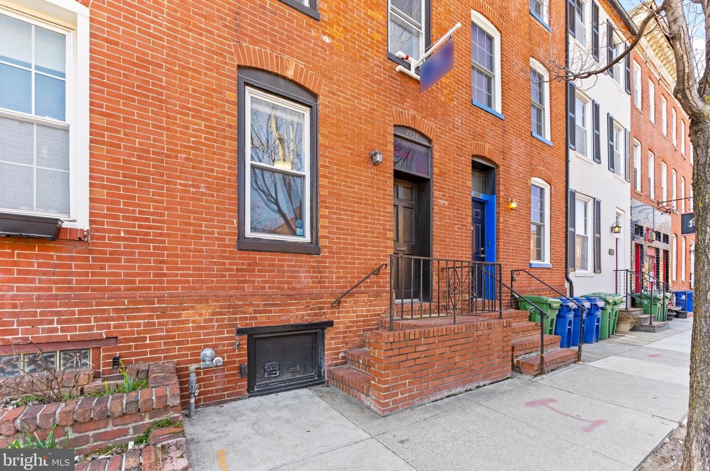 1138 Hanover St, Baltimore, MD 21230-3718