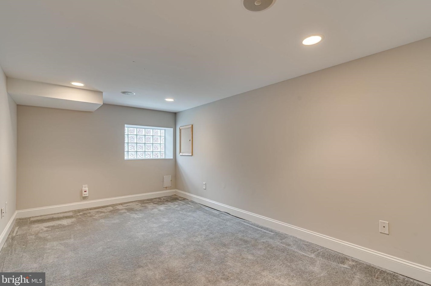 509 Fort Ave, Baltimore MD  21230-4752 exterior