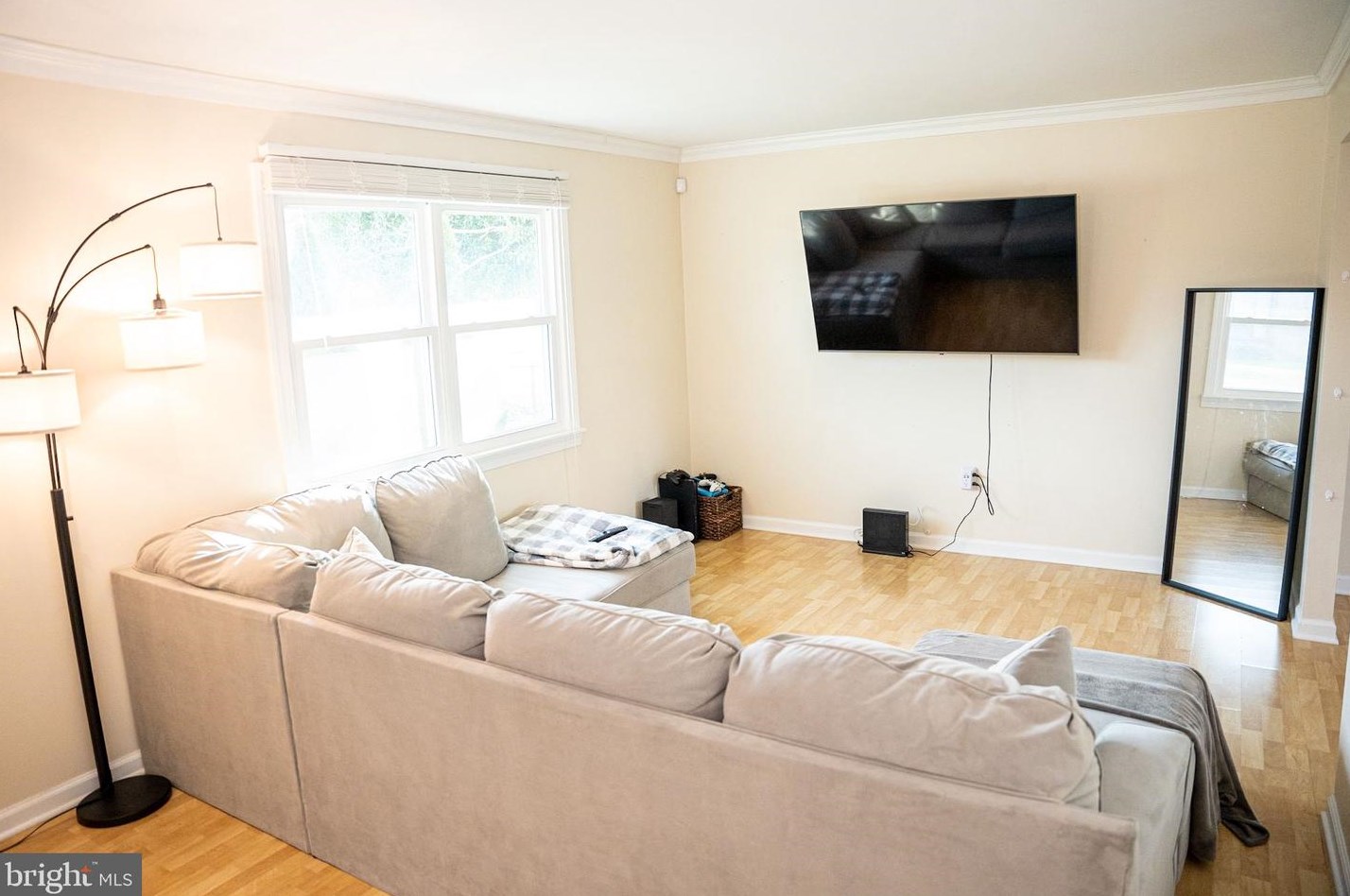 3930 Fernhill Ave, Baltimore MD  21215-5621 exterior