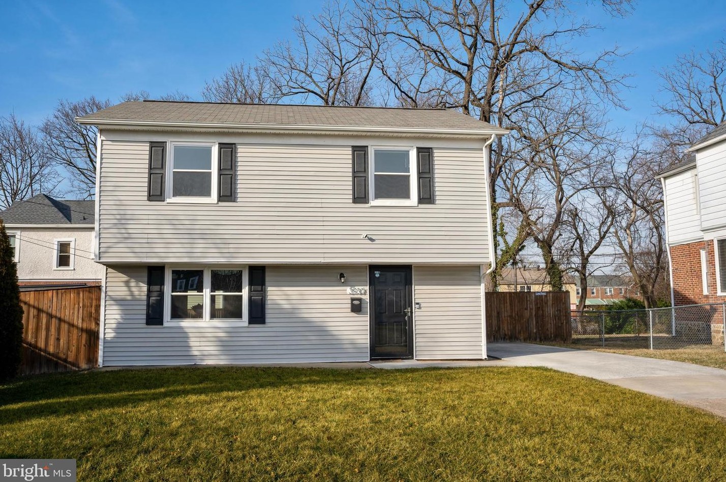 3930 Fernhill Ave, Baltimore MD  21215-5621 exterior