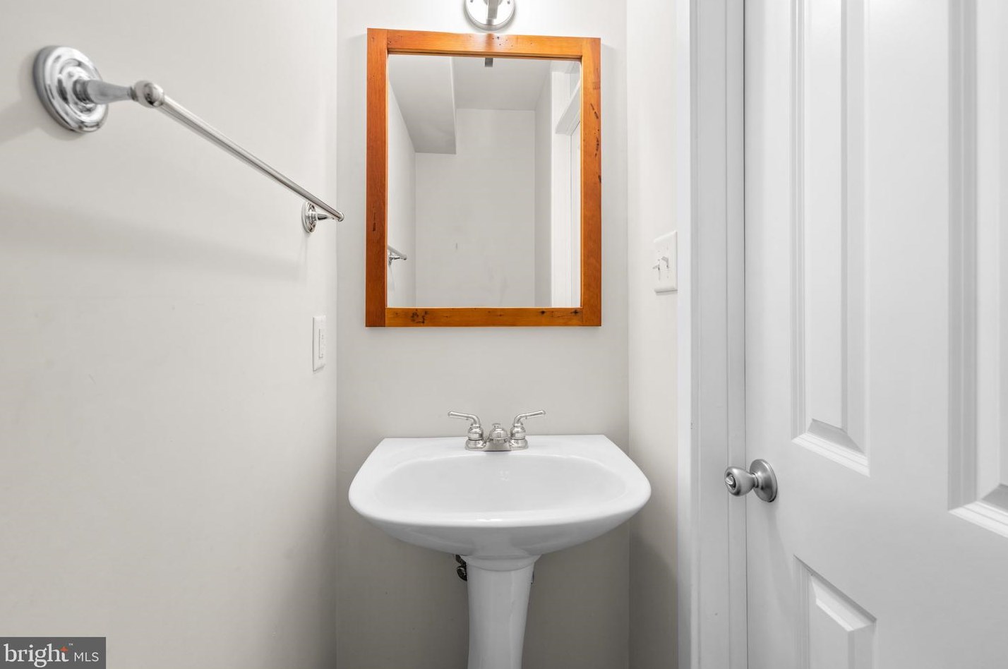 733 Harvey St, Baltimore MD  21230-5114 exterior