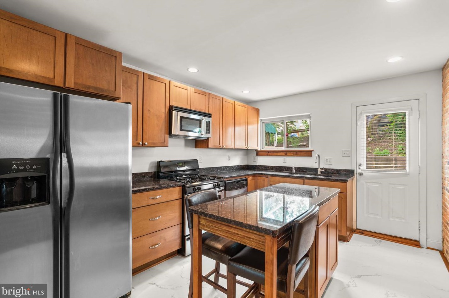 733 Harvey St, Baltimore MD  21230-5114 exterior