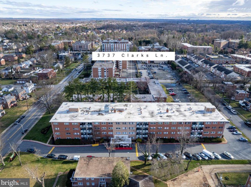 3737 Clarks Ln, Baltimore MD  21215-2716 exterior