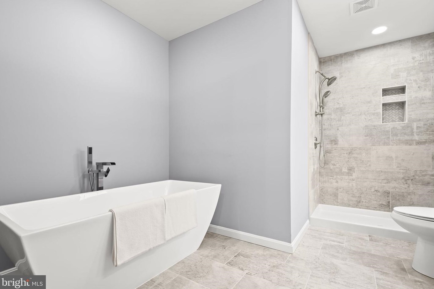 3018 Virginia Ave, Baltimore MD  21215-6452 exterior