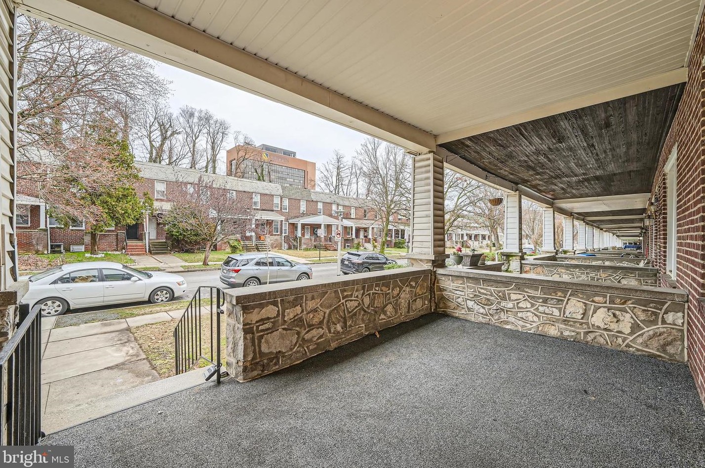 2040 Braddish Ave, Baltimore MD  21216-3124 exterior