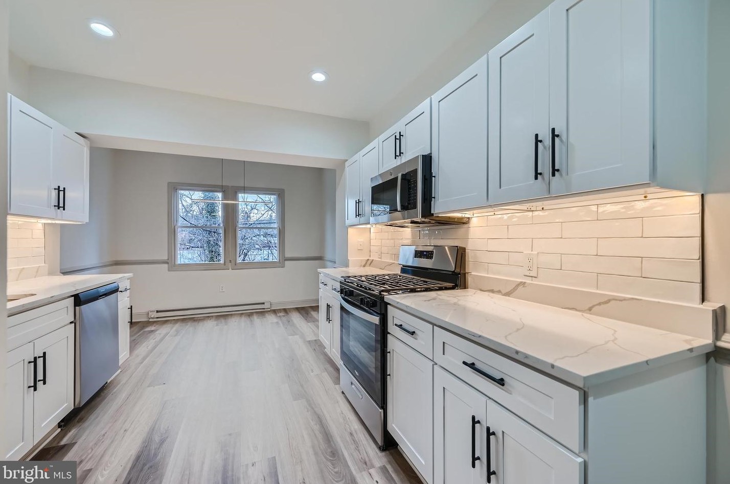 2040 Braddish Ave, Baltimore MD  21216-3124 exterior