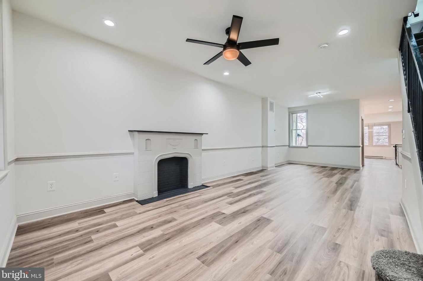 2040 Braddish Ave, Baltimore MD  21216-3124 exterior