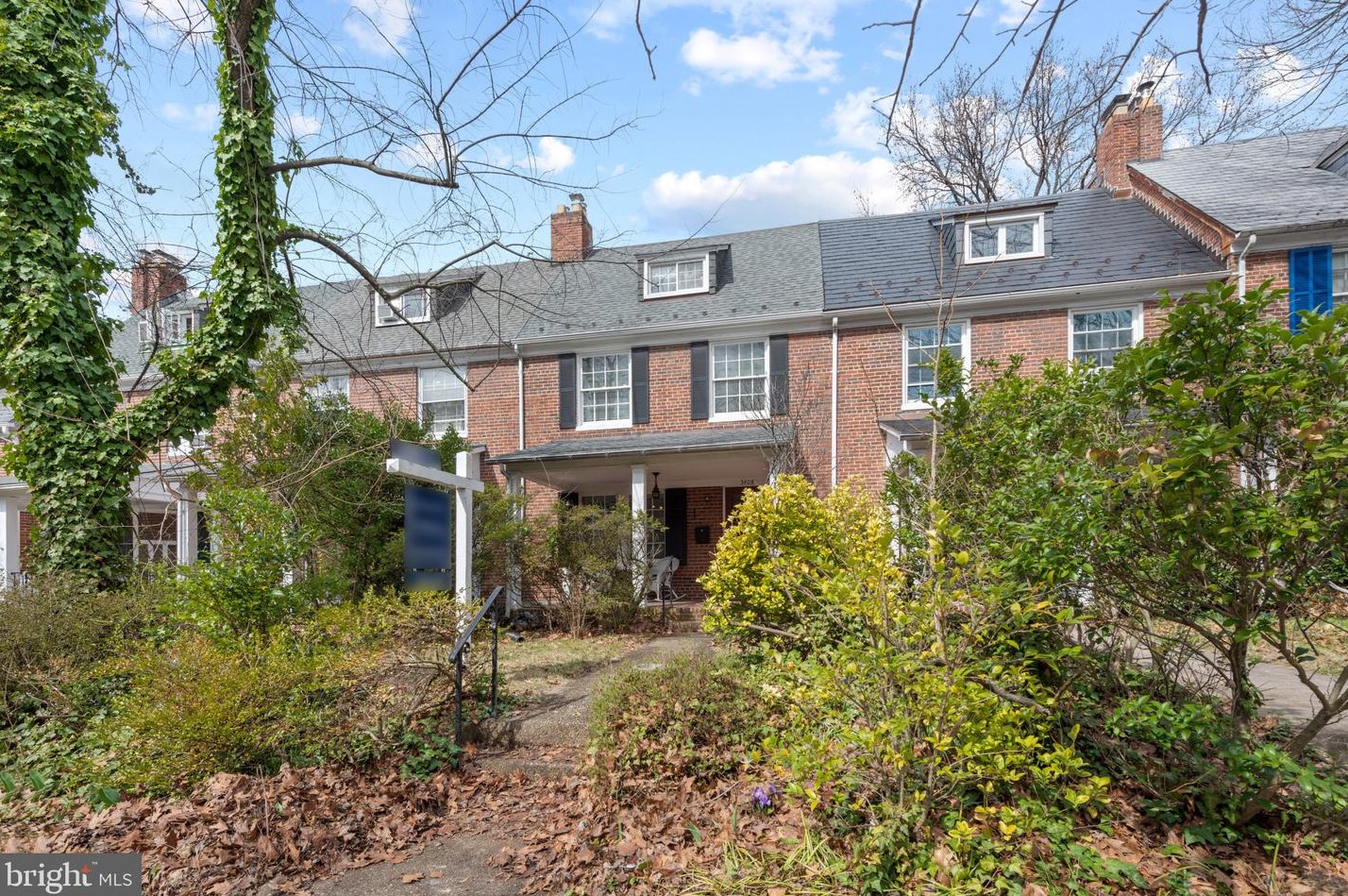 3408 Oakenshaw Pl, Baltimore, MD 21218-2805