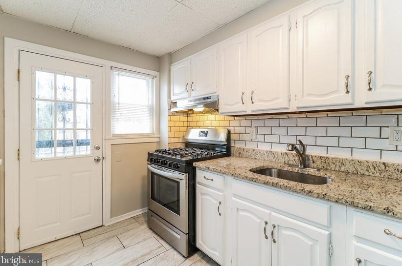 36 Athol Ave, Baltimore MD  21229-2827 exterior