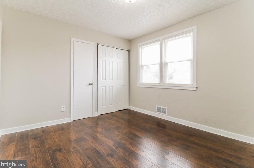 36 Athol Ave, Baltimore MD  21229-2827 exterior