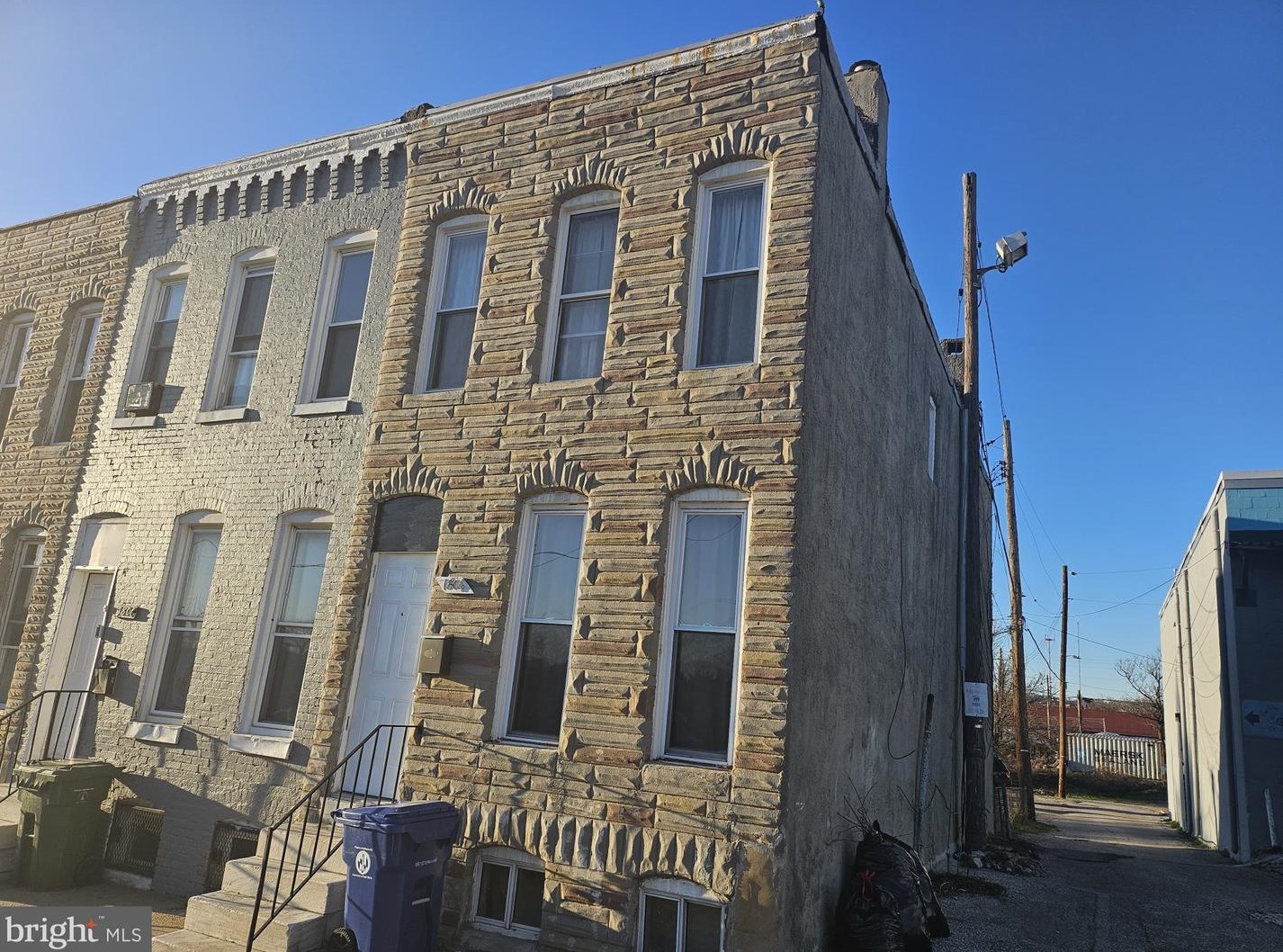 1804 Laurens St, Baltimore, MD 21217-1512